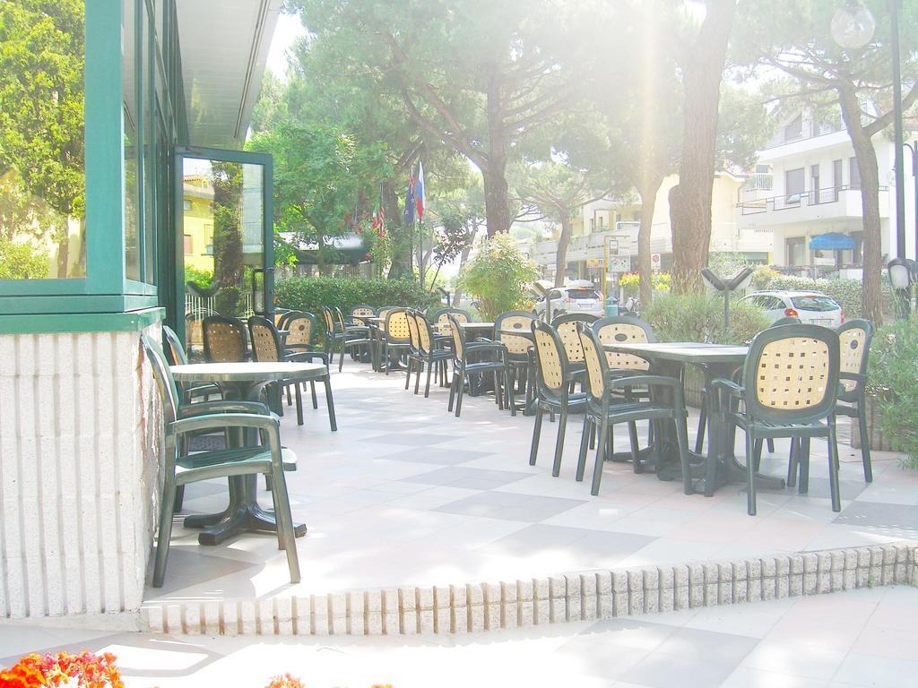 New Tiffany'S Park Hotel Lido di Jesolo Exterior photo